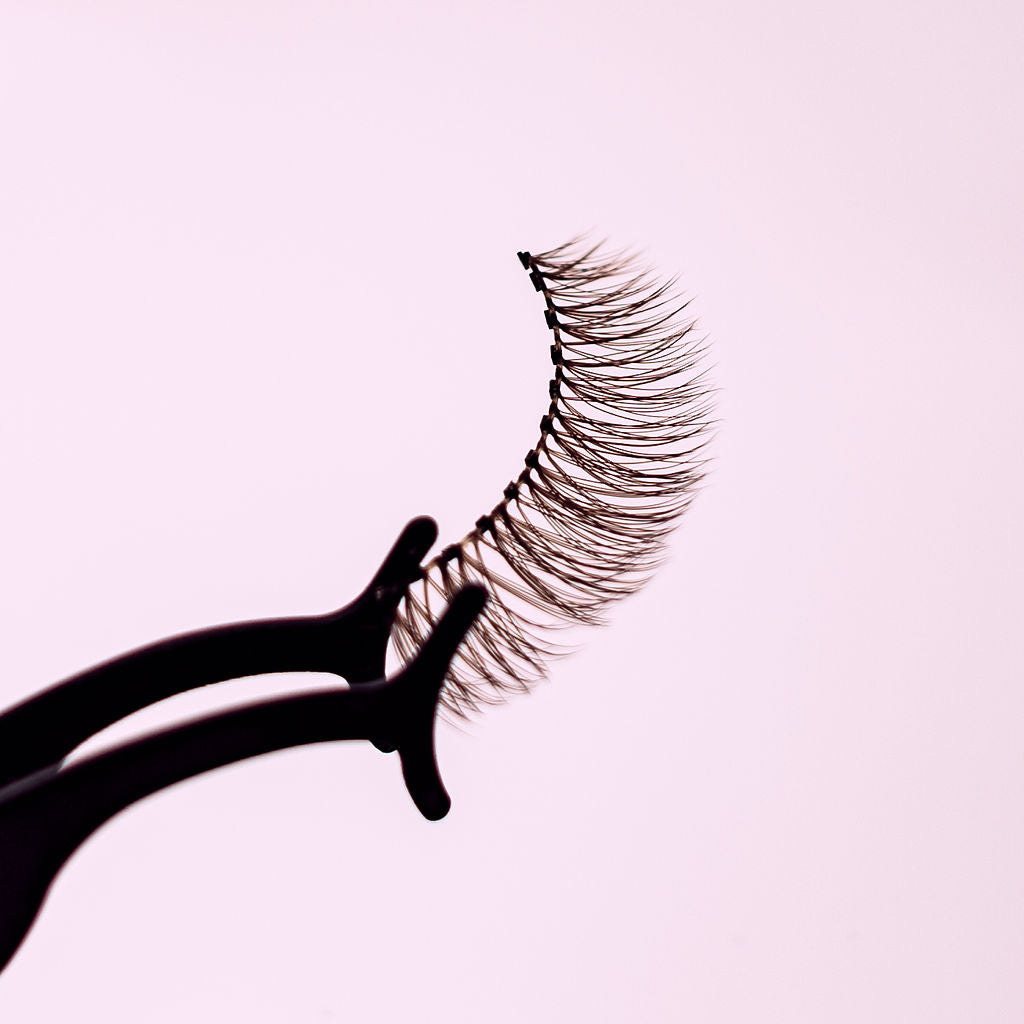 LASH APPLICATOR