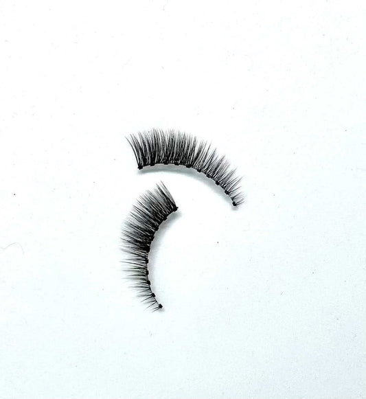 No 8 Glam I AM JOY winged lash with micro magnets and clear flexible band for a natural cat eye look
