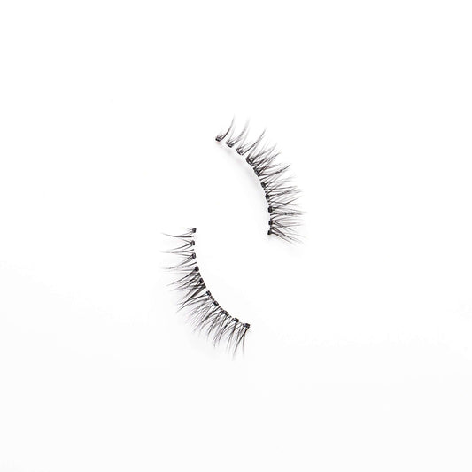 light and fluffy lash